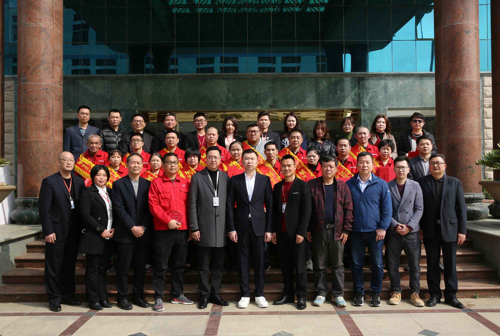 3F爱游戏(ayx)中国官方网站-登录入口召开2020年度经营总结暨表彰大会